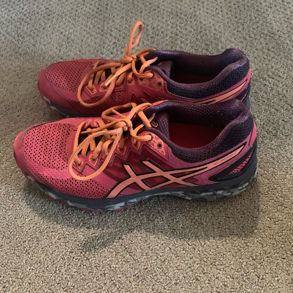 asics womens trail runners